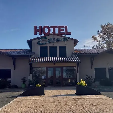 Etesia Hotel 3*